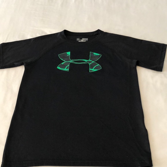 3 Boys Under Armour Size M T-Shirts - Picture 4 of 7